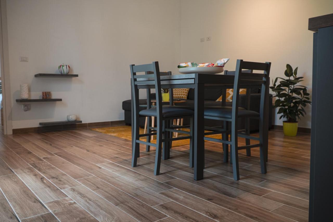 Alessandra'S Apartment Сассари Экстерьер фото